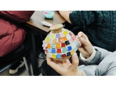 童心巧手·创意无限—苏州三六六马赛克花瓶DIY活动火热招生中图3